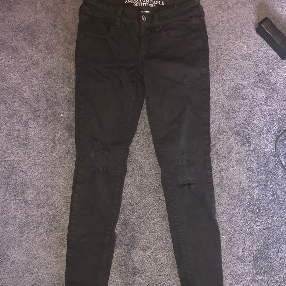 AE super stretch distressed jeans